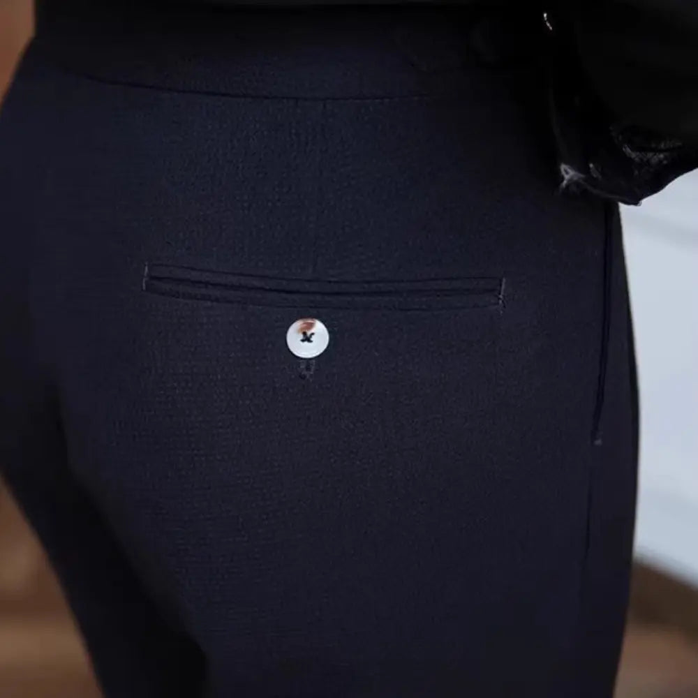 Elegant everyday trousers for men – apricot tone