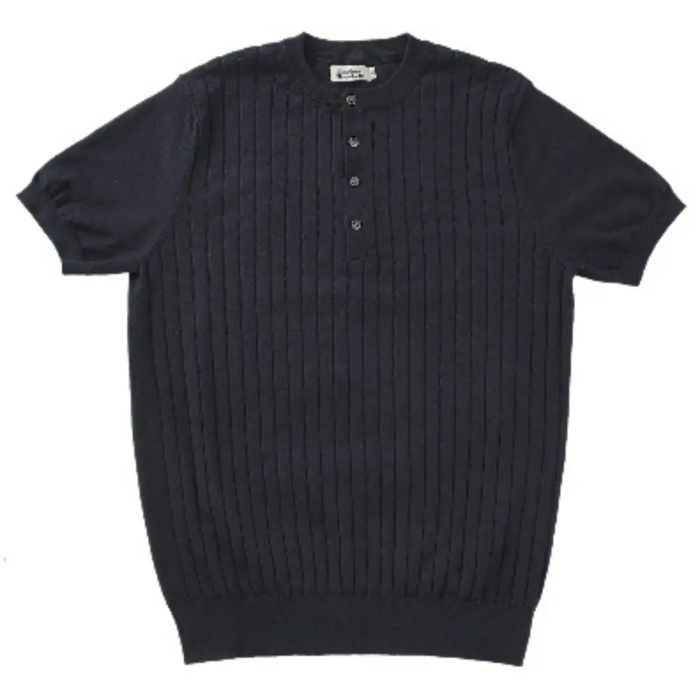 Breathable men’s casual summer shirt