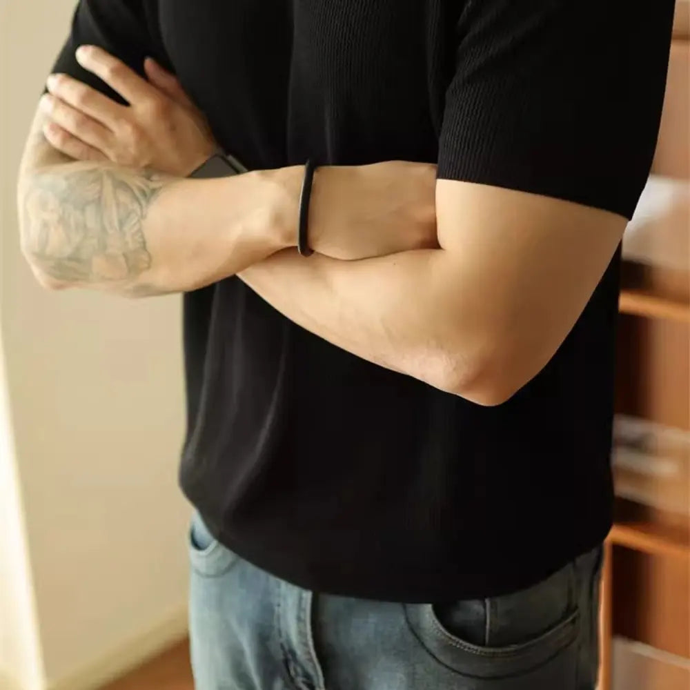 Black v neck t shirts for men