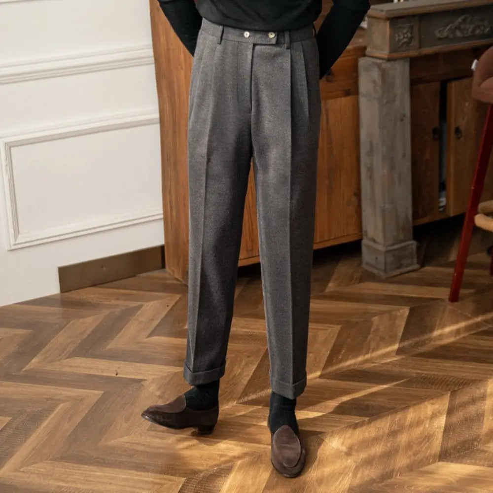 Comfortable high waist trousers