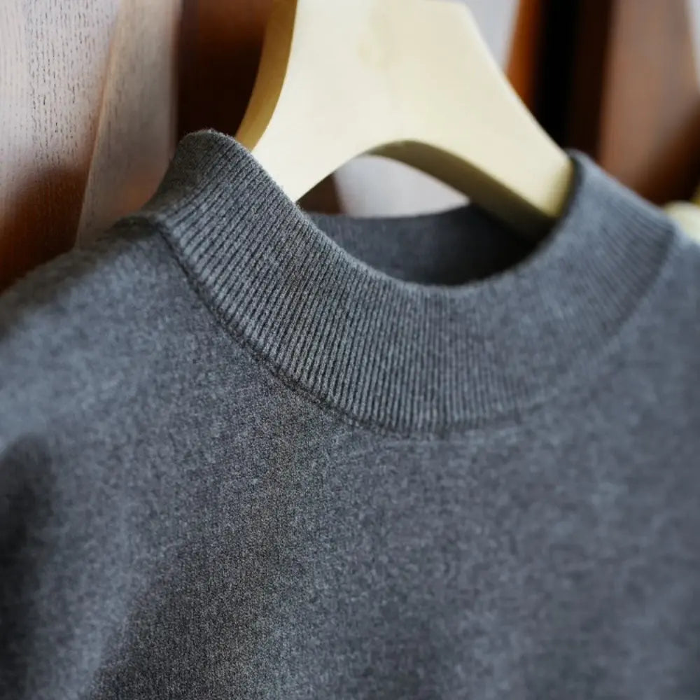 Autumn And Winter Simplicity Round Neck Bottoming Shirt Prendersons
