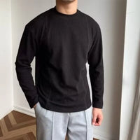 Casual men’s linen t-shirt