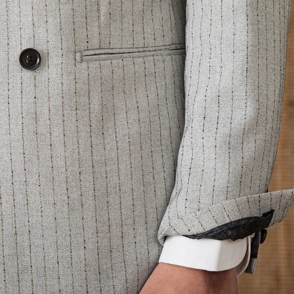 Lightweight business suit coat