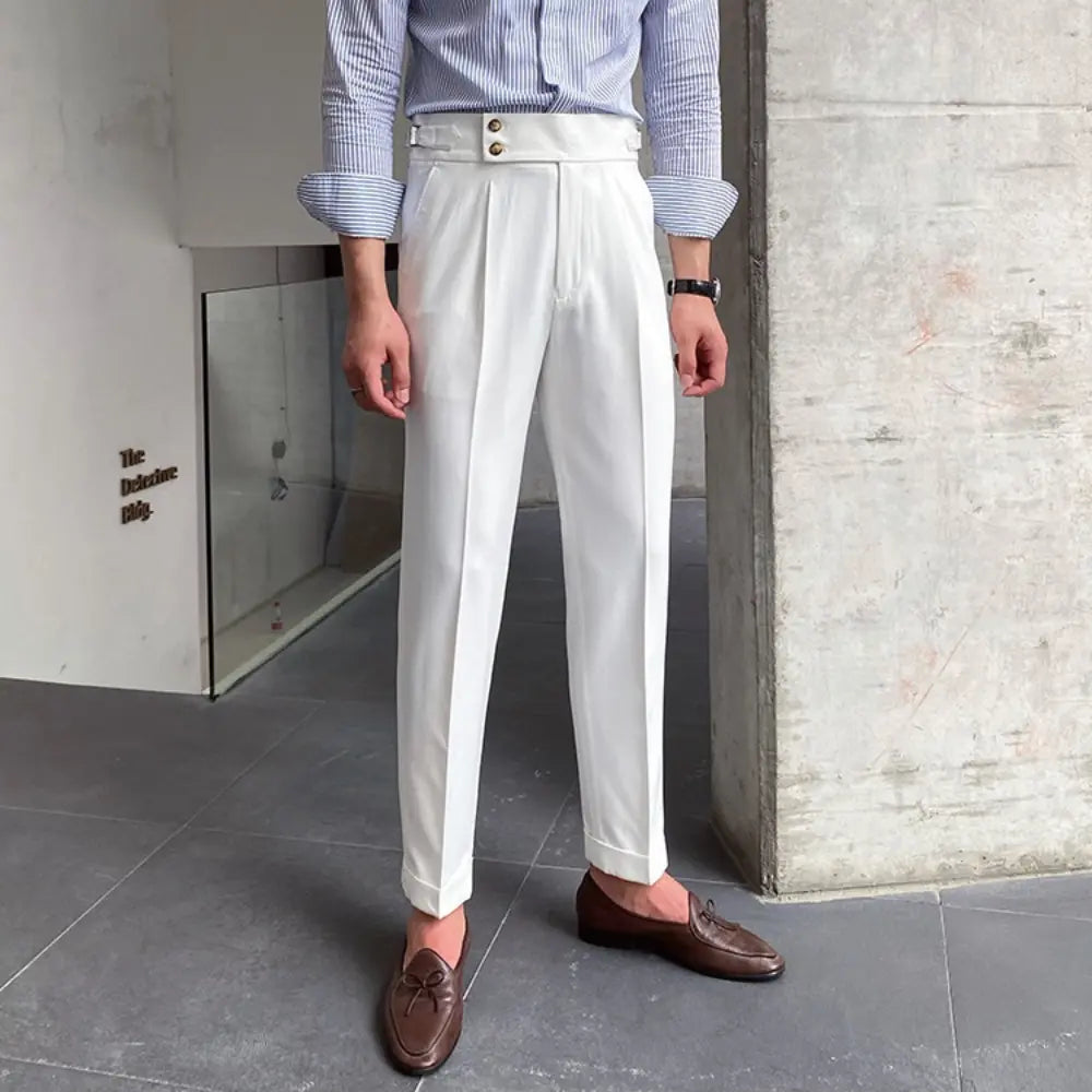 Men's trousers in solid colours