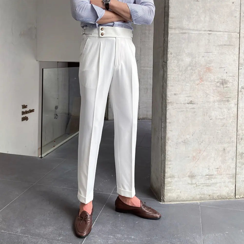 Men's trousers in solid colours