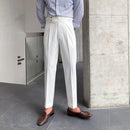 Men's trousers in solid colours