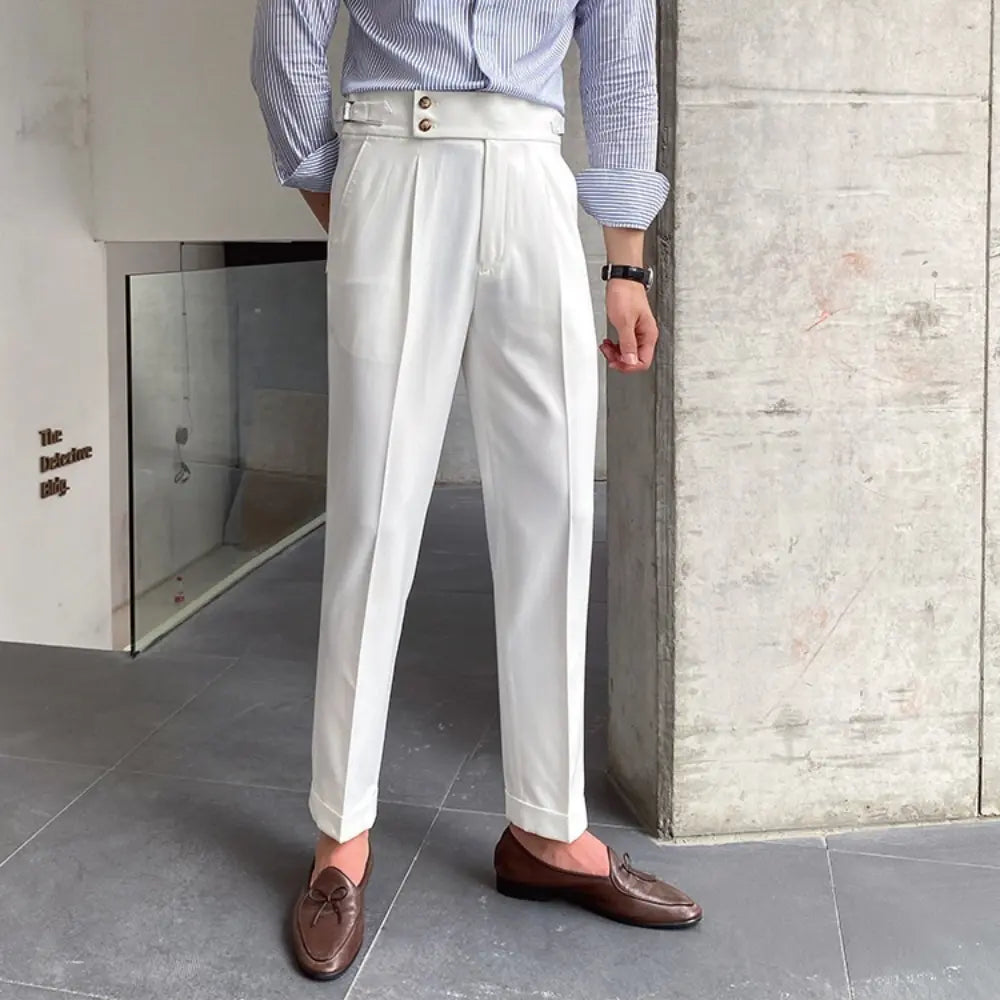 Men's trousers in solid colours