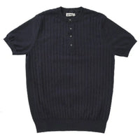 Breathable men’s casual summer shirt