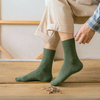 Mid-calf solid cotton socks